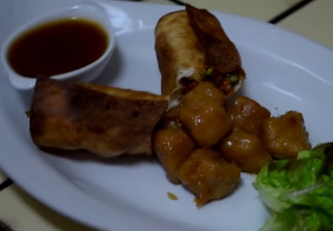Falso Rollito De Primavera Peixet De Porc.jpg