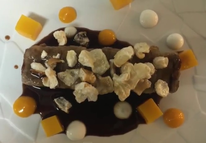 Magre Ala Coll De Porcmango I Iogurt.jpg