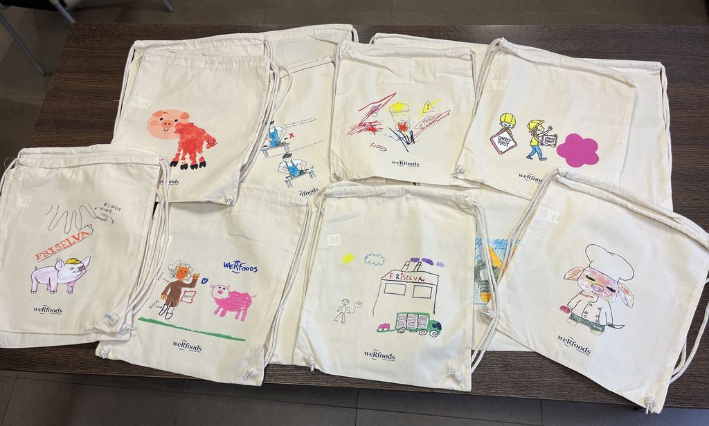 Bolsas dibujos iniciativa